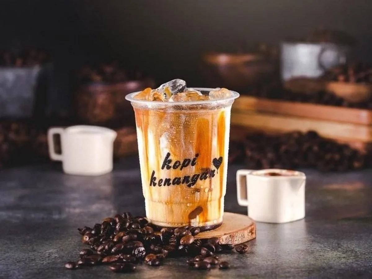 Cara Jajan Hemat di Coffee Shop Edisi Kopi Kenangan