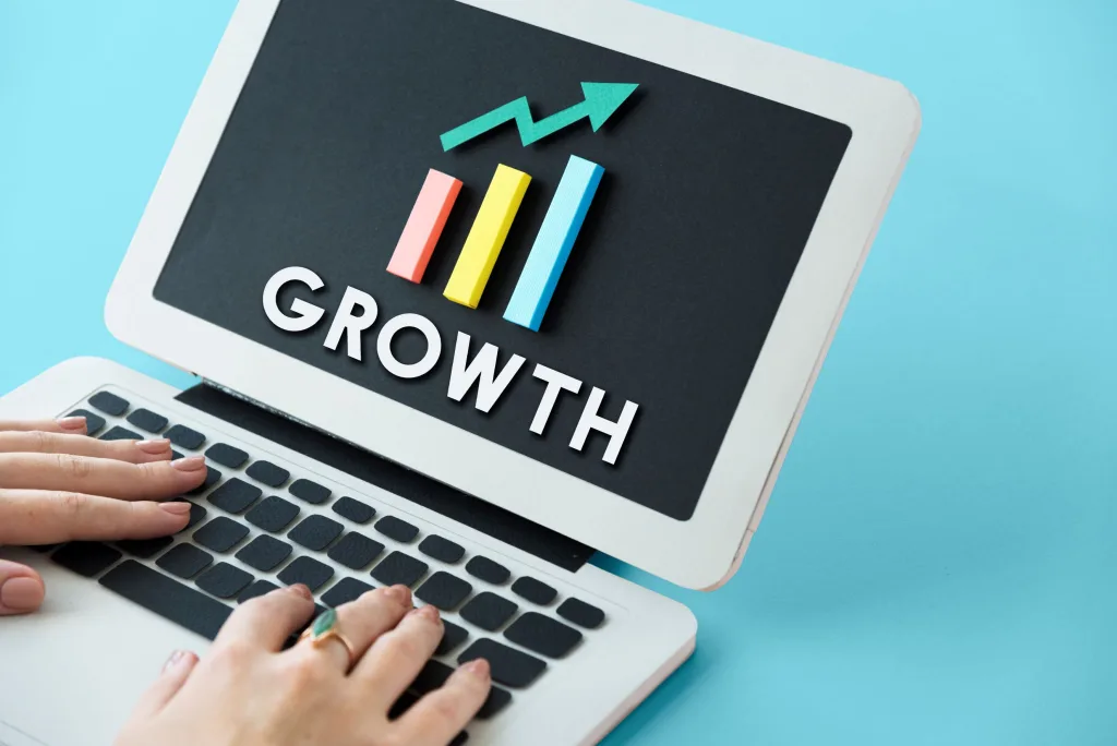 Menabung vs Investasi, Mana sih yang Lebih Penting?